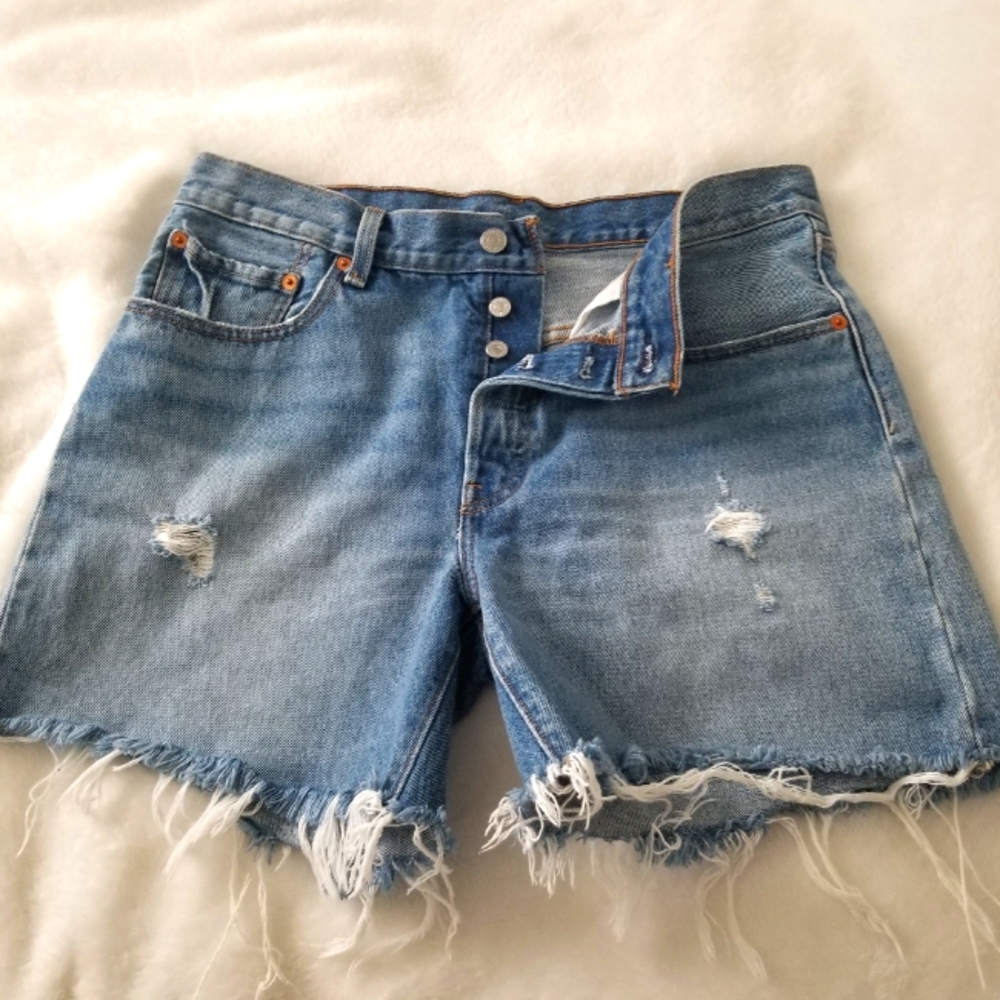 Levi's | 501 Cut Offs 100% Cotton Jean Denim Shorts Button Fly waist size 30
